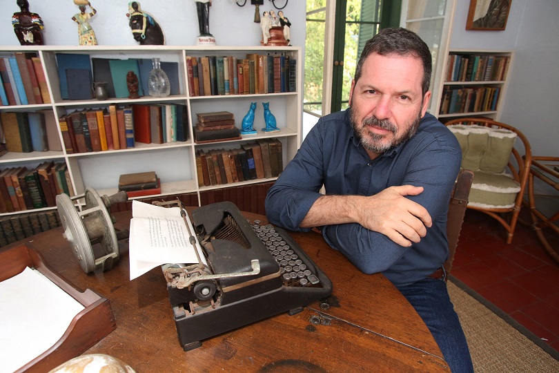 Q&A with John Hemingway – Special Guest Speaker at Upcoming Mystery Fest Key West