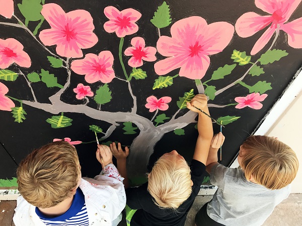 May Sands Montessori Honors Local Flora and Fauna with Mural
