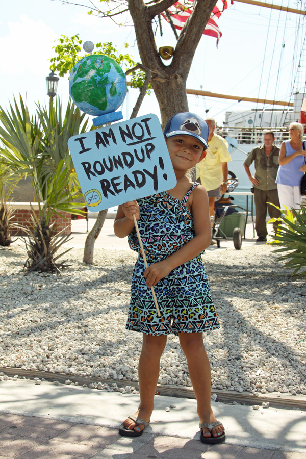 Photo Documentary: Key West Marches Against Monsanto