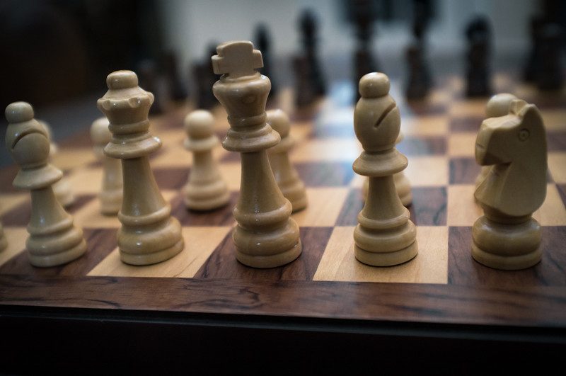 chess-board-canstockphoto38932239